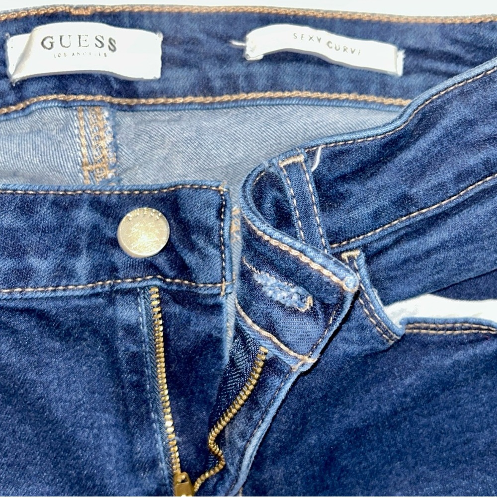 Guess Women’s Sexy Curve Skinny Jeans Dark Wash Stretch Denim Blue W28 L28 - Picture 4 of 9